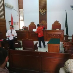 KPK Tak Hadir, Sidang Praperadilan Hadi Poernomo Ditunda 2 Pekan