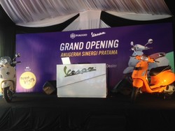 Vespa dan Piaggio Rambah Kota Hujan