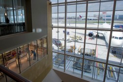 Bandara Tersibuk di Dunia Adalah...