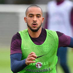 Walcott Bertekad Amankan Posisi di Timnas Inggris