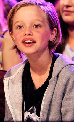 Foto: Anak Perempuan Jolie-Pitt Ini Lebih Mirip Anak Laki-laki