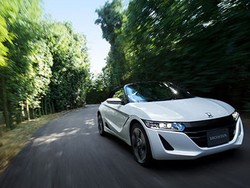 Honda Luncurkan Mobil Sport Mungil, S660