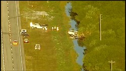 Mobil Van Pembawa Rombongan Gereja Masuk Parit, 8 Tewas 10 Luka-luka