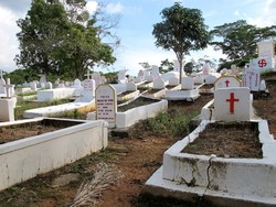 Kuburan Serba Putih yang Cantik di Batam