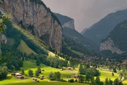 Menengok Pedesaan di Swiss yang Jadi Inspirasi The Lord of the Rings