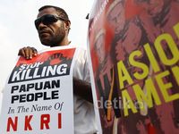 Aksi Tolak Mako Brimob di Wamena