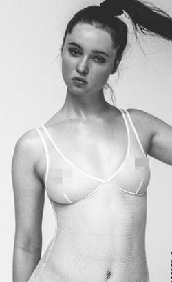 Duh, Label Ini Buat Kontroversi dengan Pamerkan Puting & Rambut Miss V