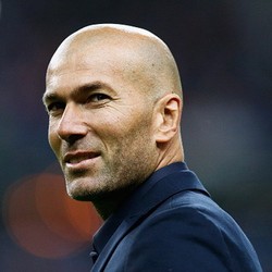 Zidane Ingin Latih Madrid Suatu Hari Nanti