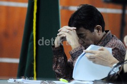 Minta Pengacara Tak Umroh, Swie Teng: Saya Kena Masalah