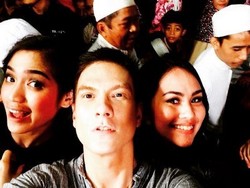 Selfie Saat Olga Syahputra Meninggal, Ini Kata Bertrand Antolin