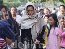 Ludwig Kembali Ungkit Pernikahan Kedai Kopi ala Jessica