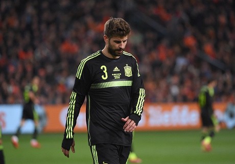 Spanyol Kalah, Pique: Ini Cuma Laga Persahabatan