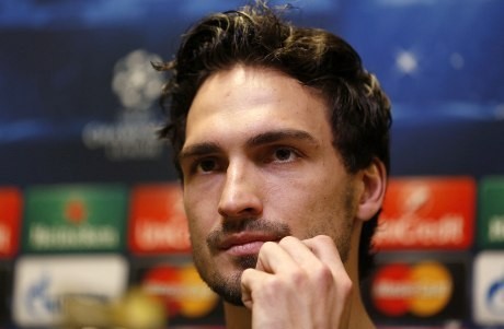 Hummels Bantah Janji Akan Gabung MU