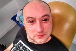 Sekelompok Peneliti Ini Klaim Temukan Tetes Mata untuk Melihat dalam Gelap