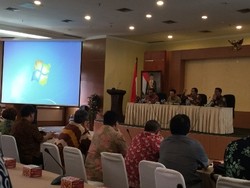 Rapat Rapergub APBD 2015 Dimulai, Ahok Semeja dengan Ketua DPRD