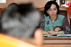 KPK Buka Peluang Tarik Kembali Chatarina Girsang