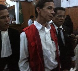 Anggap Putusan Tak Adil, Pengacara 2 Guru JIS Ajukan Banding