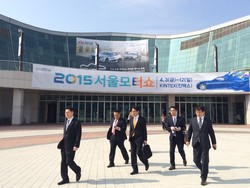 32 Merek Meriahkan Seoul Motor Show 2015