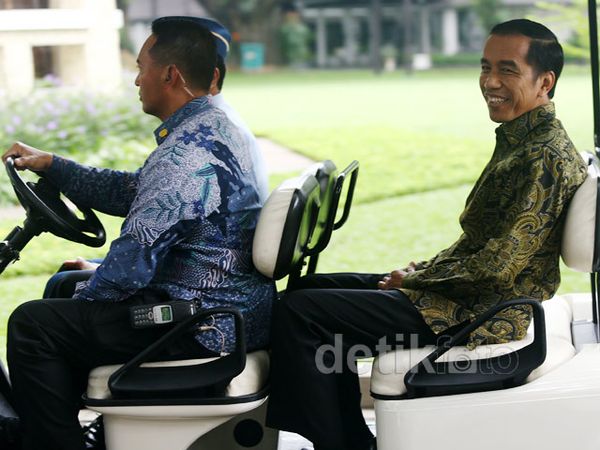 Jokowi Gelar Rapat Terbatas Bahas Persiapan KAA
