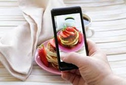 Klik! Foto Makanan Kini Bisa Dicicipi Kelezatannya?