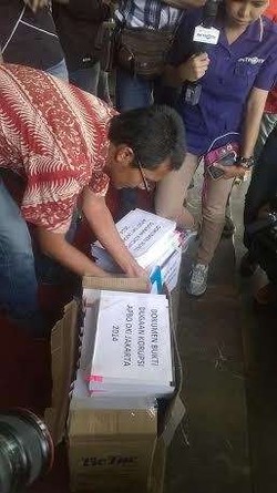 ICW: Harga Buku Miliaran di APBD DKI 2014 Ditentukan Satu Perusahaan Saja