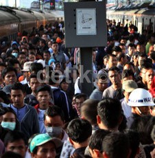 PT KAI Tambah 1-2 Gerbong Tiap Rangkaian Kereta Selama Liburan Paskah