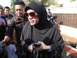 Dorce Terkenang Pernah Maki-maki Mpok Nori