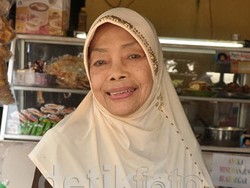 Mpok Nori Meninggal karena Asma