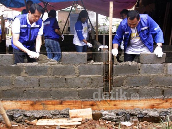 Pembangunan Rumah Layak untuk Masyarakat Kurang Mampu