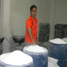 Polisi Kembali Gerebek Pabrik Snack Home Industri