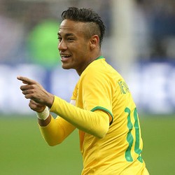 Fergie: Neymar Bisa Seperti Messi dan CR7, tapi Masih Butuh Pembuktian