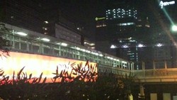 Ini Alasan Pria Kaos Merah Naik Atap JPO Semanggi dan Mencoba Bunuh Diri