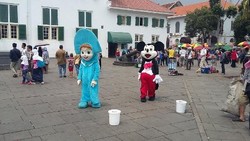 Menjadi Badut Lucu di Kota Tua Demi Menyambung Hidup di Ibukota
