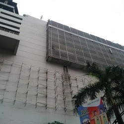 Kebakaran di Plaza Semanggi Padam, Pengunjung Sudah Kembali Jalan-jalan dan Cuci Mata