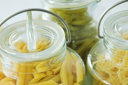 Menyimpan Pasta dengan Benar