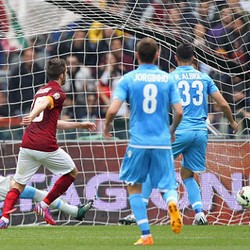 Roma Menang Tipis Atas Napoli