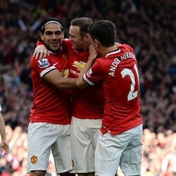 Kalahkan Villa 3-1, MU Naik ke Peringkat Ketiga