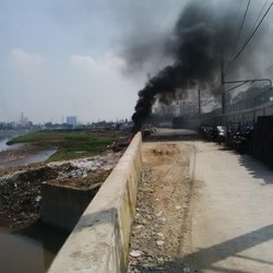 Diduga Kebakaran, Ternyata Asap di Tanah Abang ini dari Kerja Bakti Warga