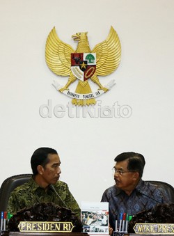 Akankah Penjelasan Jokowi Akhiri Polemik Calon Kapolri?