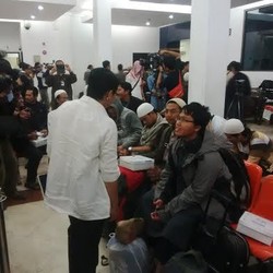 Mahasiswa RI di Yaman Kerap Lihat Rudal Beterbangan di Atas Kampus