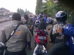 Naik Motor yang Penuh Tantangan di Jalur Jakarta-Tegal