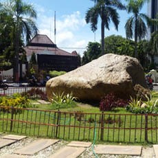 Batu Semar Raksasa di Bojonegoro ini jadi Tempat Wisata