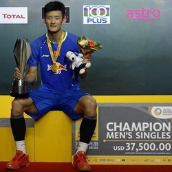 China Sabet Tiga Gelar