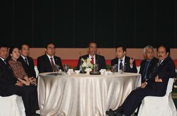 Usai Rapat, Jokowi Santap Siang Bersama Pimpinan DPR