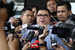 Saat Tim Pengacara Bhatoegana Kesulitan Coret Nama Razman Nasution