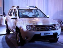 Renault Duster 4x4 Harganya Mulai Rp 333,5 Juta di RI
