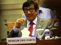 Komisi III Raker dengan Menteri Yasonna