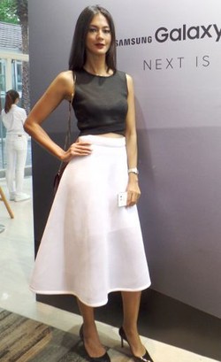 Paula Verhoeven Berbagi Ilmu Modelling Lewat Reality Show