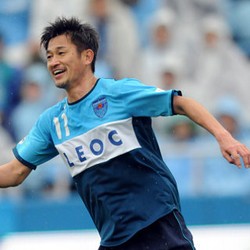 Usia Nyaris Setengah Abad, King Kazu Masih Bisa Bikin Gol