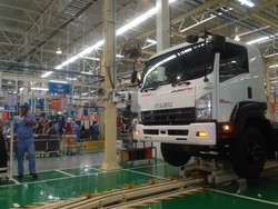 Habiskan Rp 1,7 Triliun, Apa Saja Fasilitas Pabrik Isuzu di Karawang?